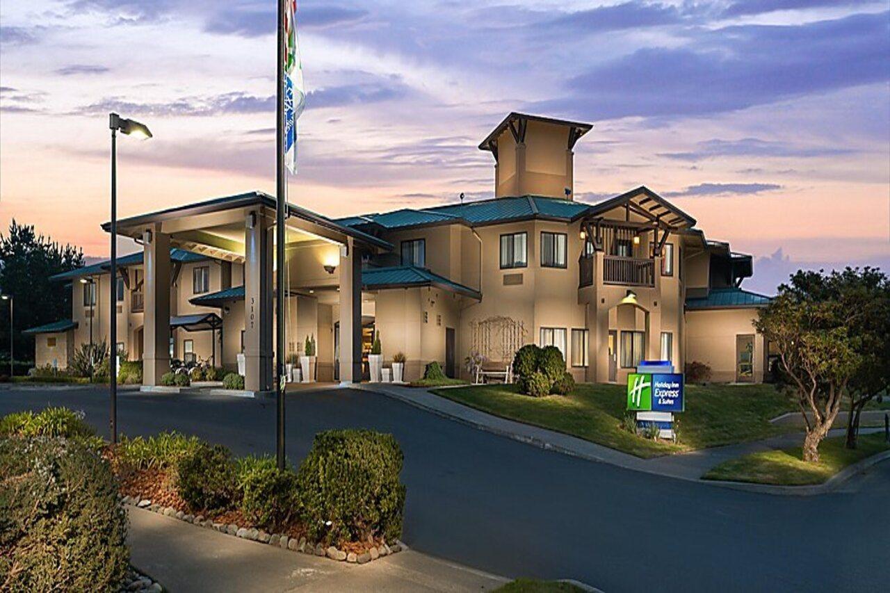 Holiday Inn Express Hotel & Suites Arcata/Eureka-Airport Area By Ihg Маккінлівіль Екстер'єр фото