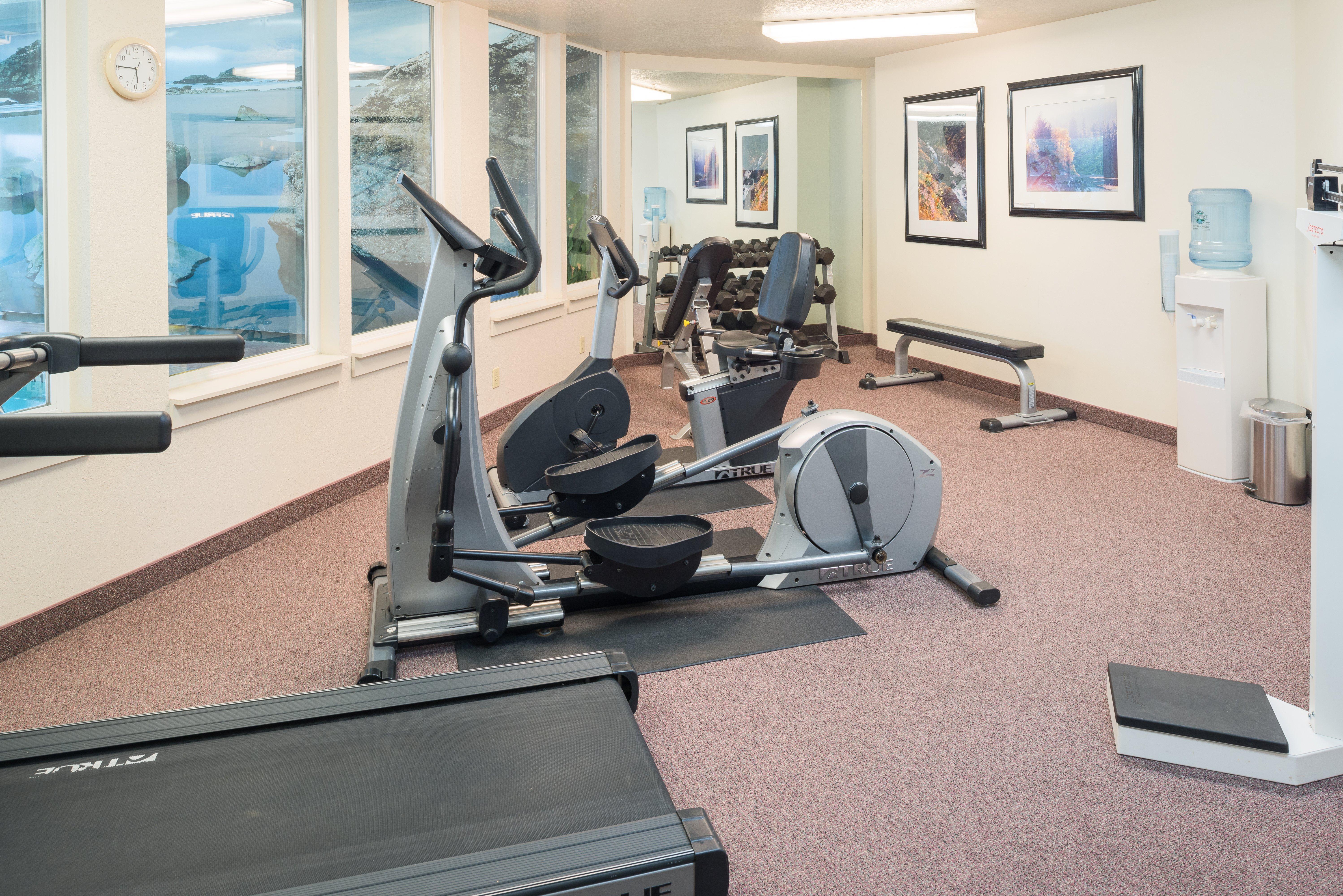 Holiday Inn Express Hotel & Suites Arcata/Eureka-Airport Area By Ihg Маккінлівіль Екстер'єр фото