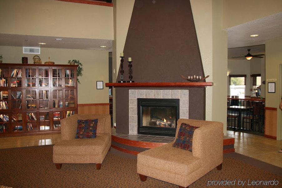 Holiday Inn Express Hotel & Suites Arcata/Eureka-Airport Area By Ihg Маккінлівіль Інтер'єр фото